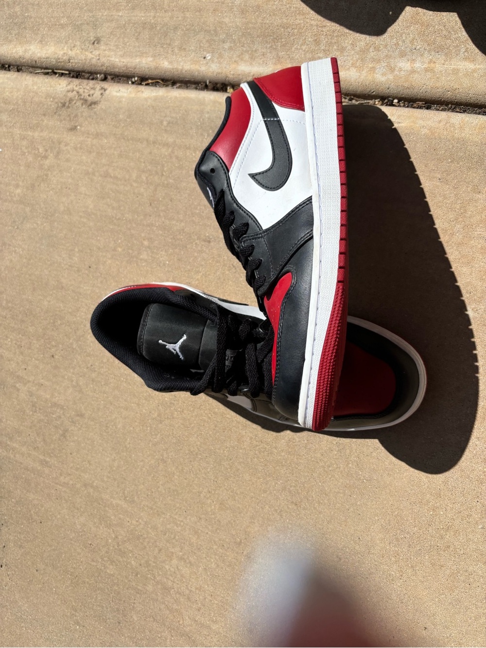 Nike Air Jordan 1 Low - Black/White/Red